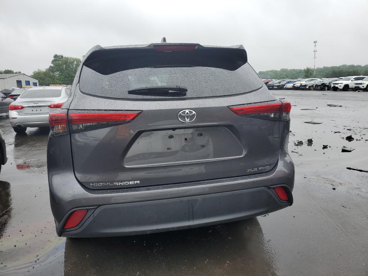 5TDGZRBH7MS558393 TOYOTA HIGHLANDER 2021