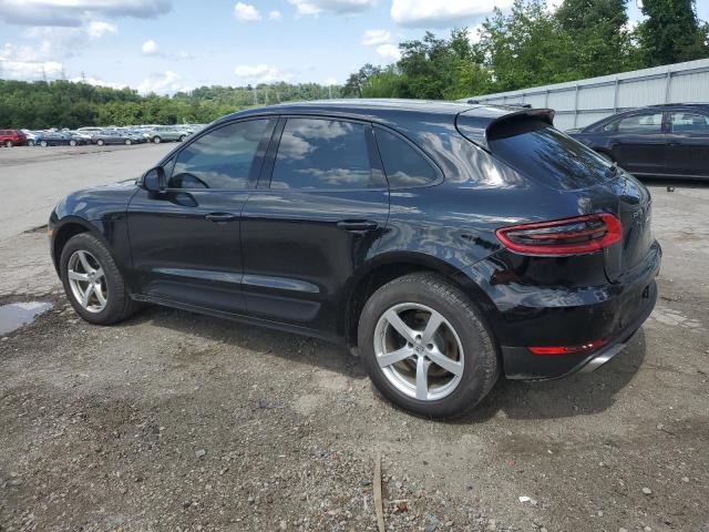 VIN WP1AA2A52JLB08982 2018 Porsche Macan no.2