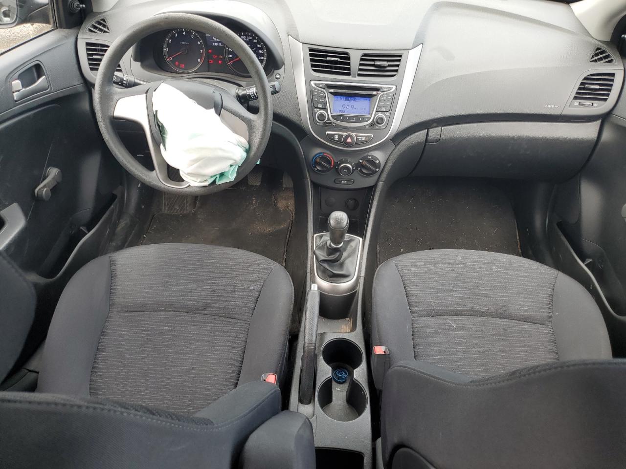 KMHCT5AE9HU333003 2017 Hyundai Accent Se