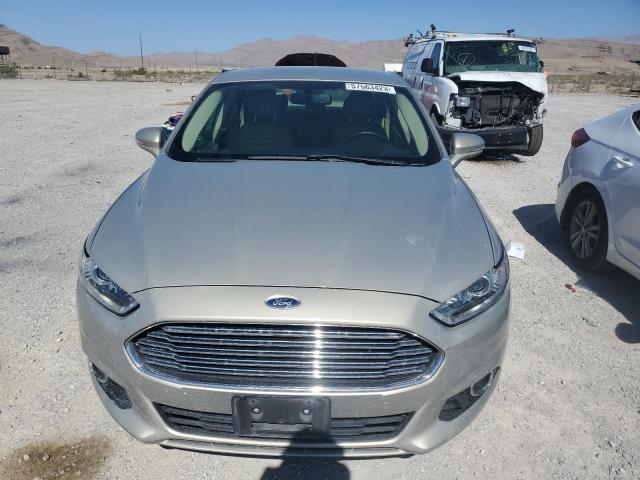 3FA6P0HD5FR305442 Ford FUSION SE