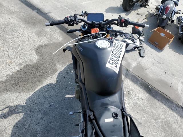 2022 DUCATI STREETFIGH ZDMFAKNW6NB007423