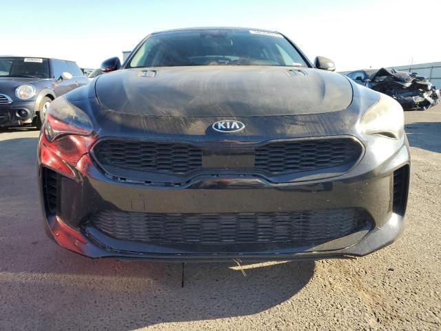 KNAE25LA9J6011432 KIA Stinger Premium
