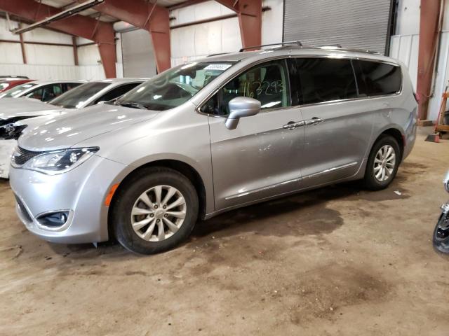 CHRYSLER-PACIFICA-2C4RC1BG3KR588127