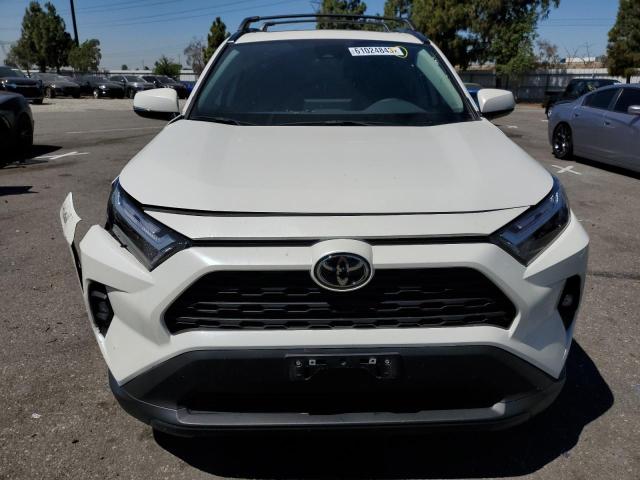 2T3C1RFV8NW213394 Toyota Rav4 Xle Premium