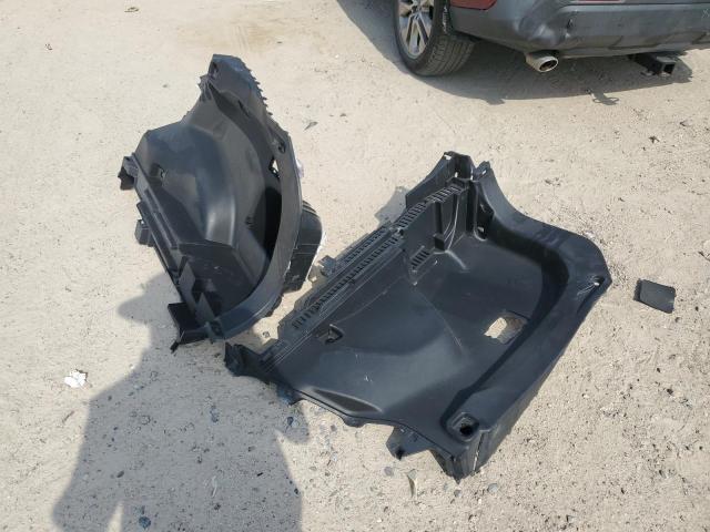 2T3A1RFV8KC052596 Toyota Rav4 Xle Premium