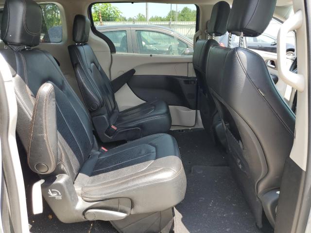 2C4RC1BG9JR290356 2018 CHRYSLER PACIFICA, photo no. 11