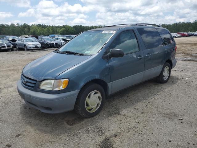 2001 Toyota Sienna LE