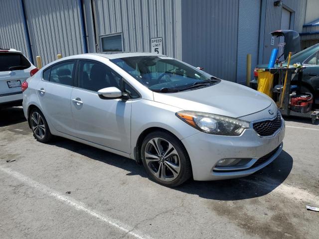 KNAFZ4A84F5357539 KIA FORTE EX