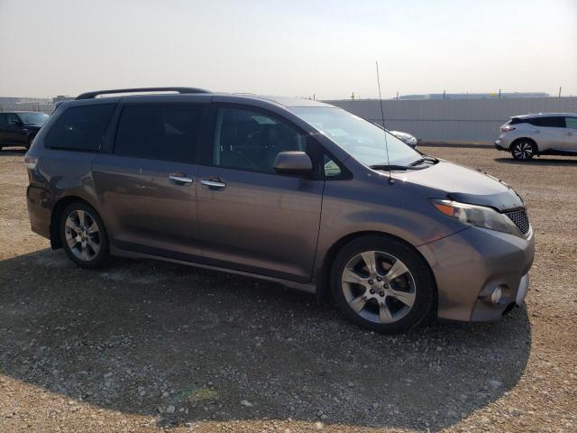 5TDXK3DC8ES412217 2014 TOYOTA SIENNA, photo no. 4