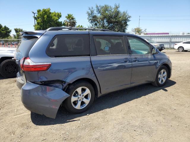 5TDKK3DC0FS628381 Toyota SIENNA LE