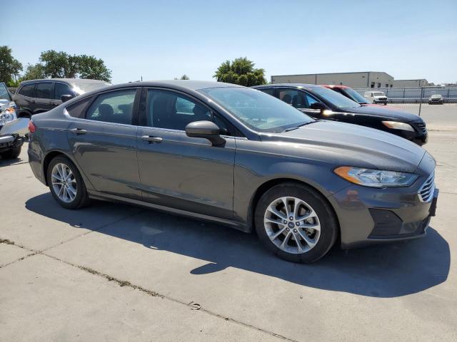 3FA6P0HD1KR136076 Ford FUSION SE