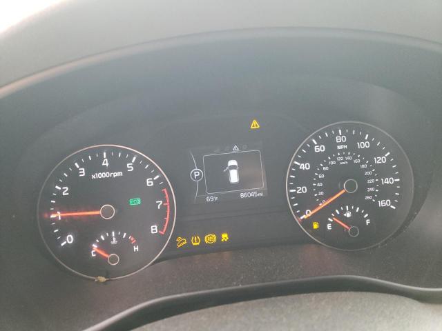 KNDPMCAC9H7155582 KIA Sportage Lx