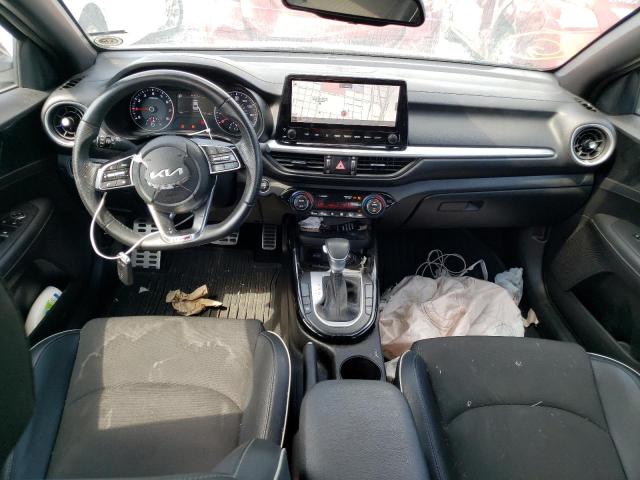 3KPF54AD7NE430563 KIA Forte Gt Line