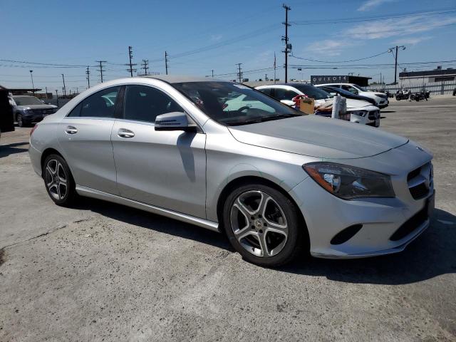 WDDSJ4EB7JN635038 Mercedes-Benz CLA 250
