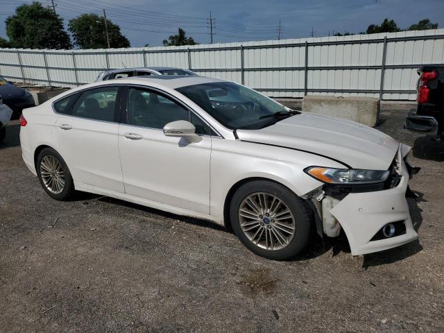 3FA6P0HD1ER184861 Ford FUSION SE