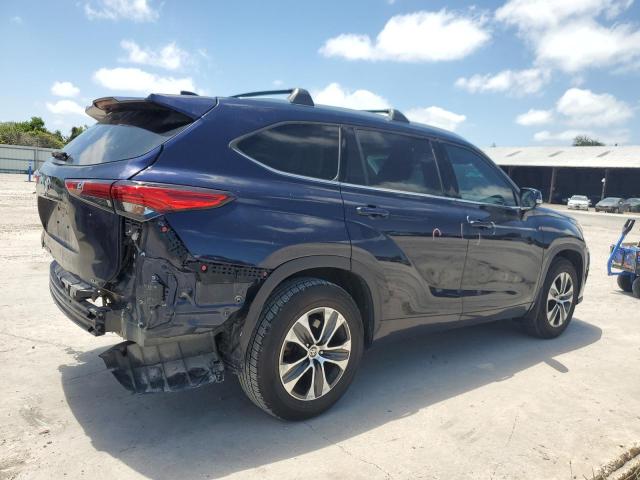 VIN 5TDGZRAH8LS004683 2020 Toyota Highlander, Xle no.3