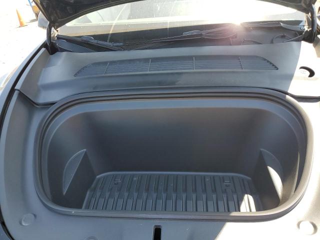 7SAYGDEE2NF372655 Tesla Model Y