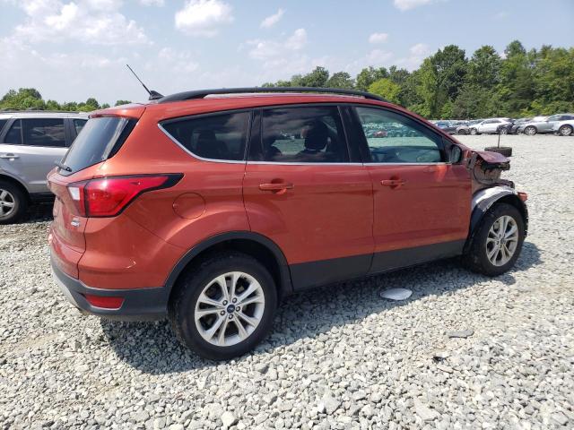 Vin: 1fmcu9hd0kua77049, lot: 61667253, ford escape sel 20193