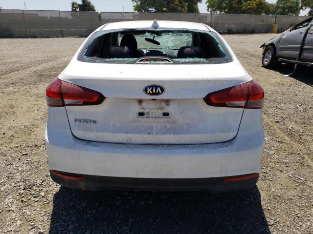 3KPFL4A74JE172092 KIA FORTE LX