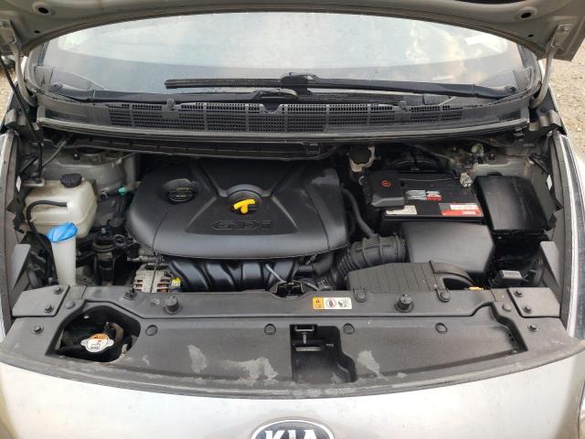 2016 KIA RONDO KNAHT8A38G7136621