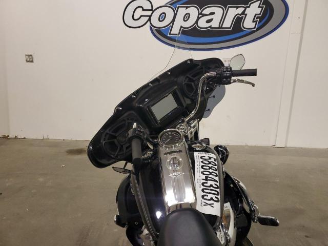 2017 HARLEY-DAVIDSON FLHR ROAD - 1HD1FBC18HB627398