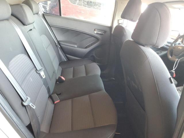 KNAFX4A60E5098129 KIA FORTE LX