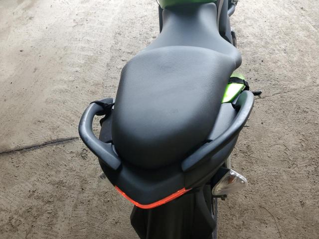 2009 KAWASAKI LE650 A - JKALEEA139A034809