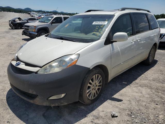 2010 Toyota Sienna XLE