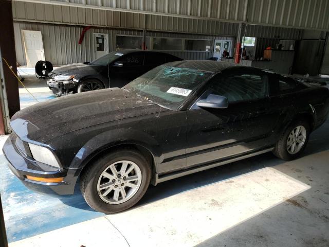 2005 Ford Mustang 