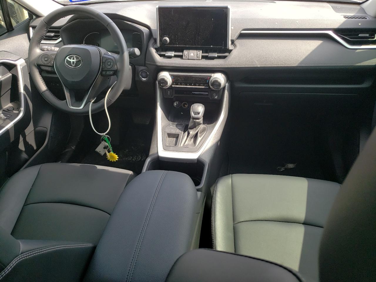 JTMC1RFVXPD097826 TOYOTA RAV4 2023