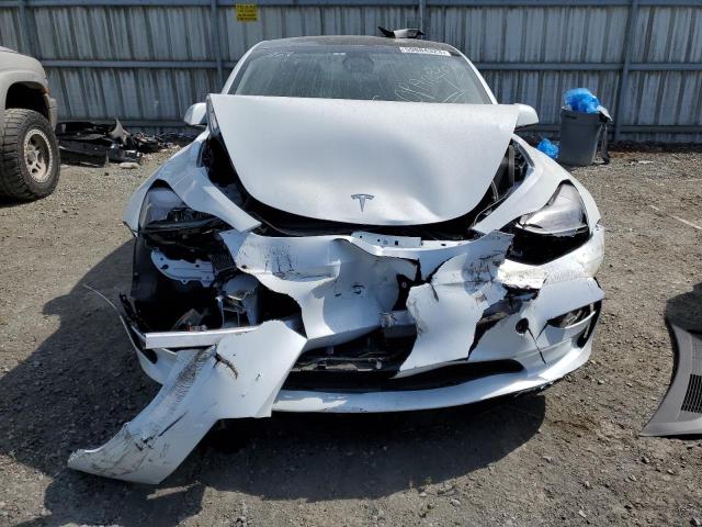 5YJ3E1EA8PF552704 Tesla MODEL 3