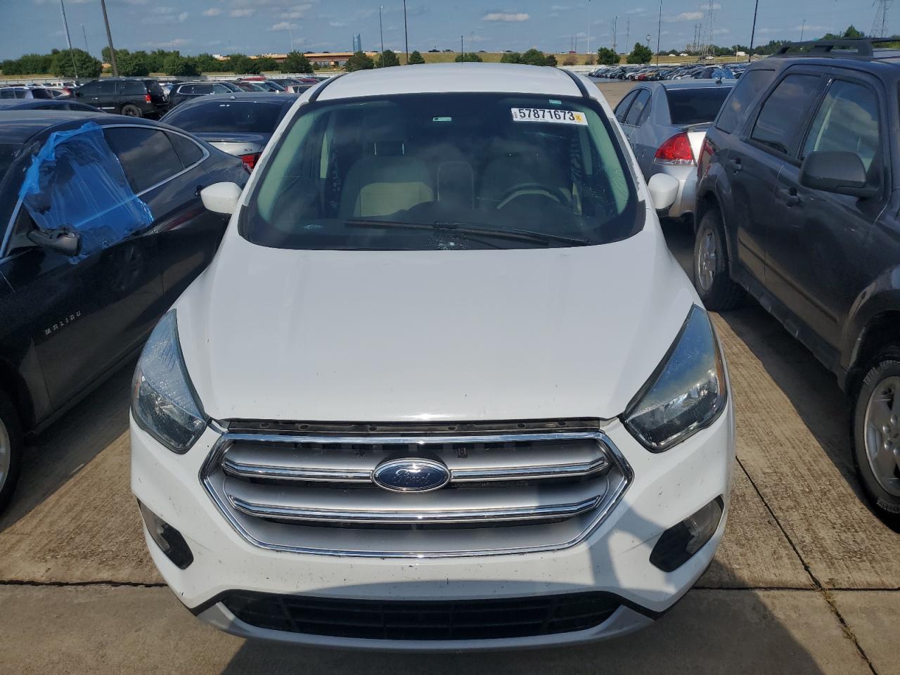 1FMCU0GDXHUC24922 FORD ESCAPE 2017