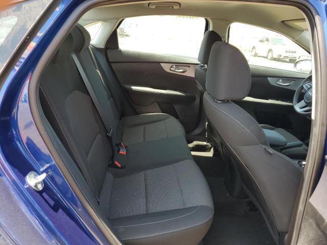 3KPF24AD9NE467803 KIA FORTE FE
