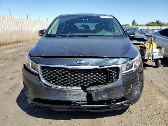 KNDMB5C11G6162028 KIA SEDONA LX