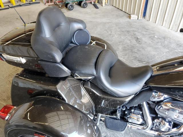 2020 HARLEY-DAVIDSON FLHTCUTG 1HD1MAF10LB850622