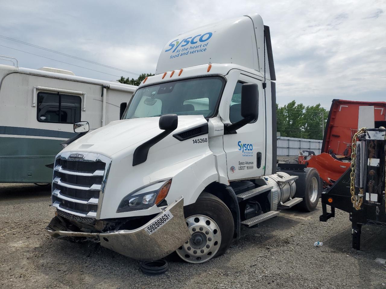 Lot #2494349887 2023 FREIGHTLINER CASCADIA 1