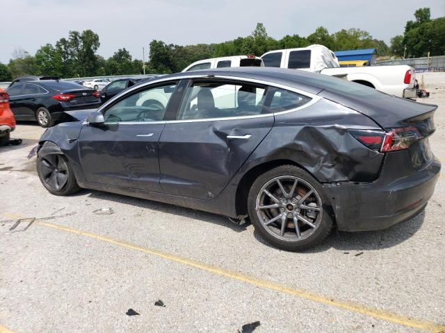 5YJ3E1EB3JF091055 Tesla MODEL 3