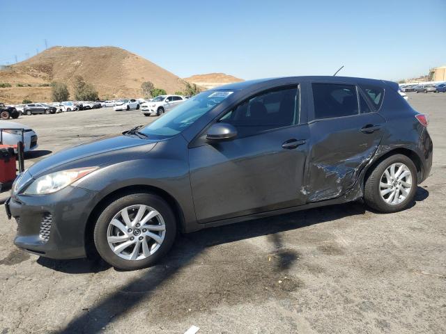 2013 Mazda Mazda3 i