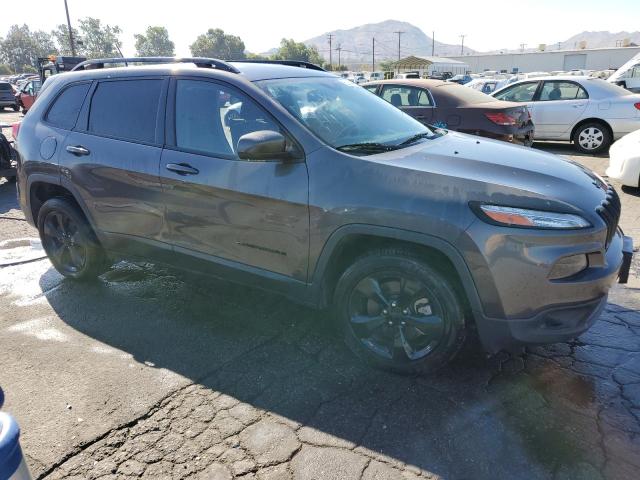 1C4PJLCB9JD620950 Jeep Cherokee Latitude
