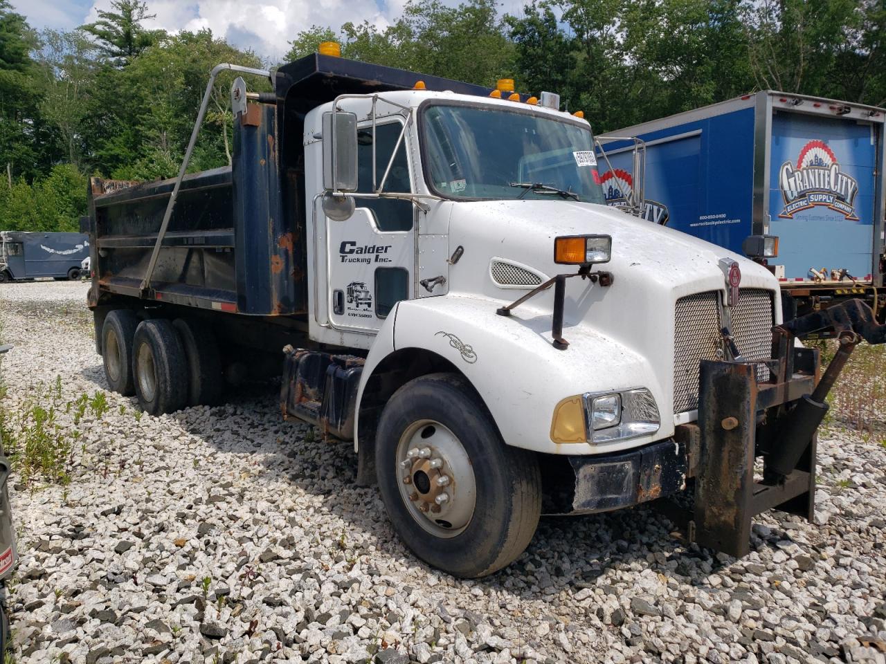 2005 Kenworth T300