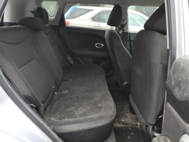 KNDJN2A29G7840555 KIA Soul