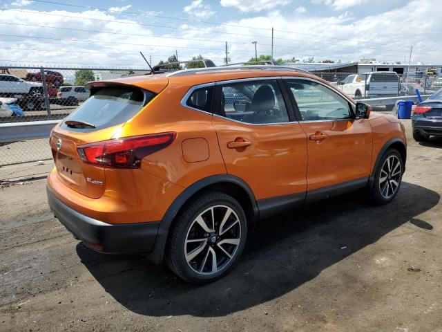 JN1BJ1CR4HW125830 Nissan Rogue Sport S