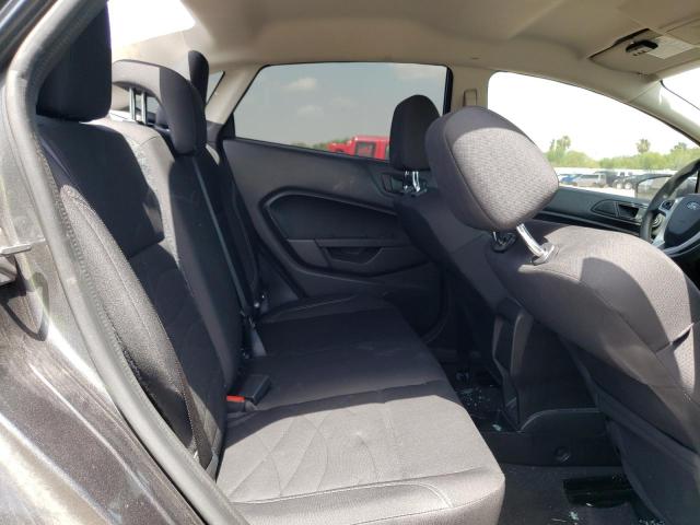 3FADP4BJ9KM129659 Ford FIESTA SE