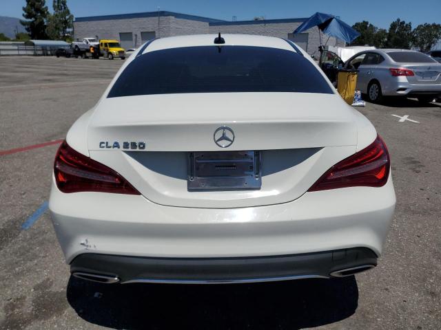 WDDSJ4EBXJN564305 Mercedes-Benz CLA 250