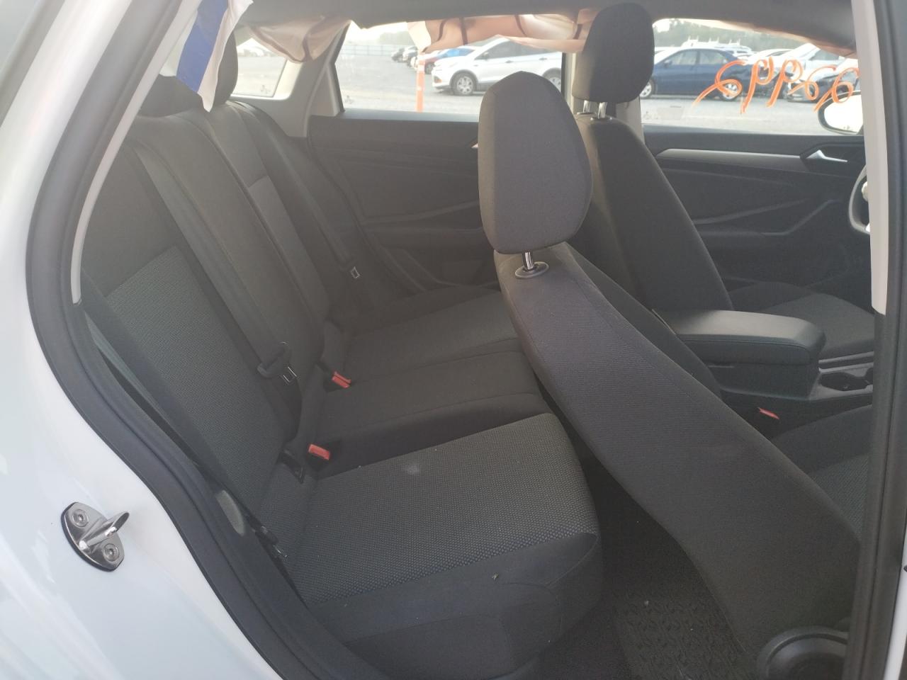 3vwc57buxmm084786 3VWC57BUXMM084786 2021 Volkswagen Jetta S