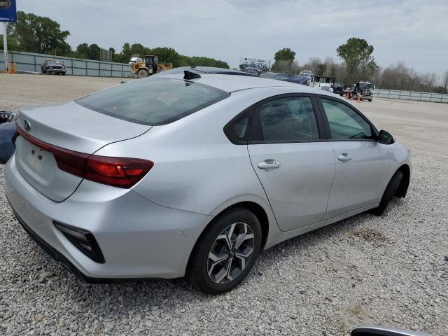 3KPF24AD4KE105972 Kia Forte FE 3