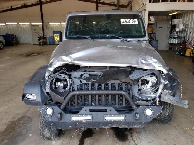 1C4HJXDG3KW551362 Jeep Wrangler U 5