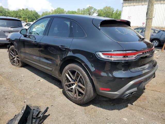 VIN WP1AA2A56NLB08943 2022 Porsche Macan no.2