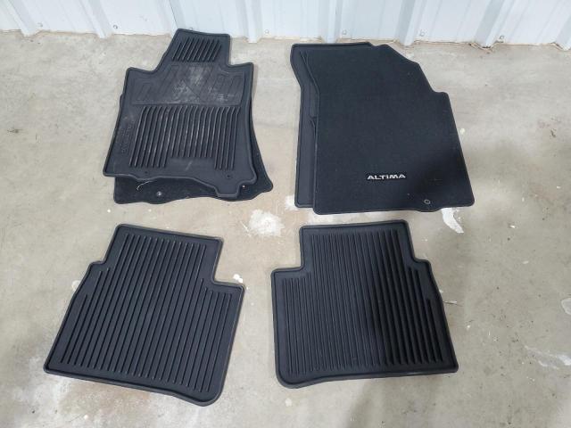 1N4AL3AP8EC298429 Nissan ALTIMA 2.5