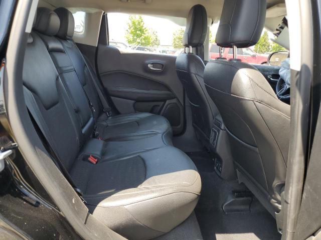 3C4NJCBB4KT726811 Jeep Compass Latitude
